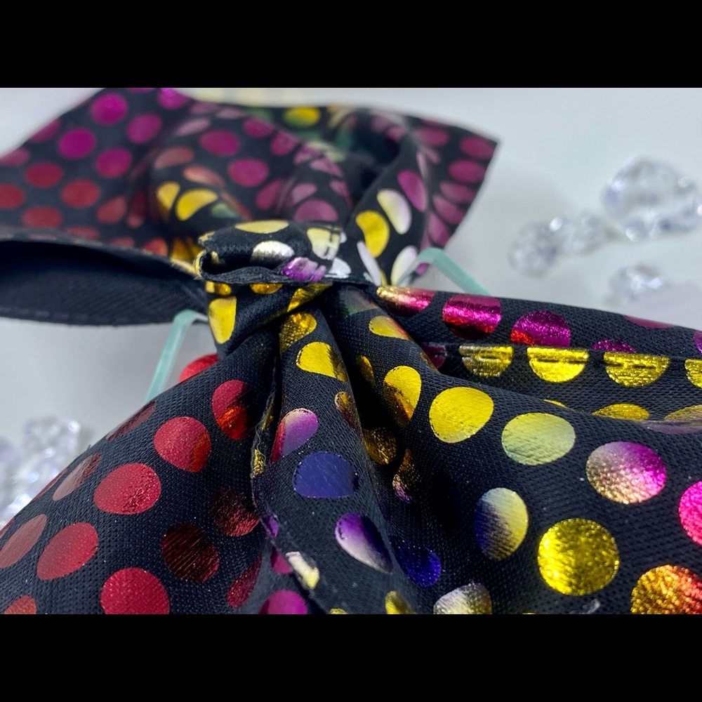 💋 Gigantic Collar Party Bow - Picture 8 of 12